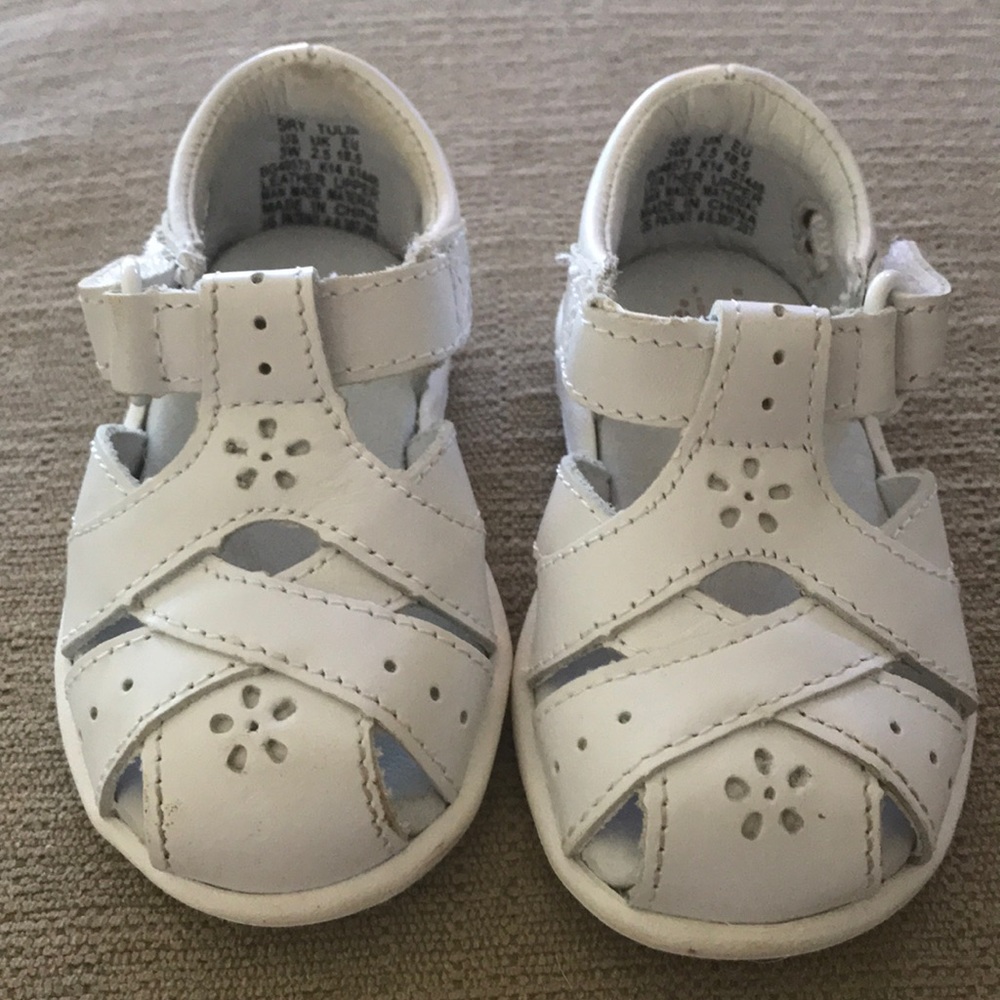 Stride Rite toddler shoes 3W